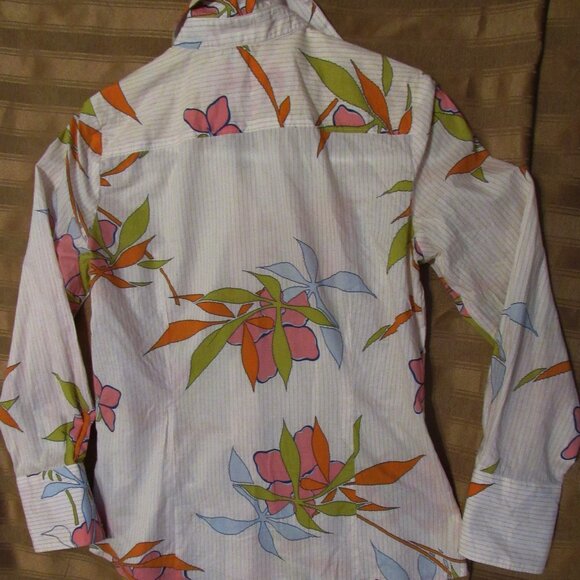 Robert Graham Women Blouse, S/P, Cotton, made in India, Floral - Picture 6 of 6